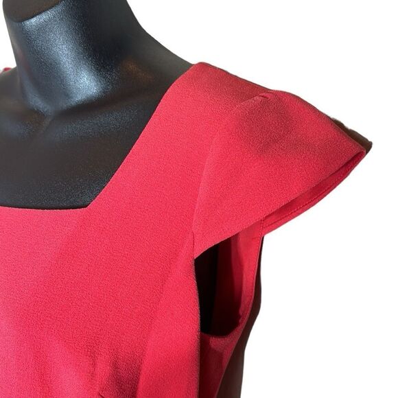 Gal meets glam Regina dress cherry red cap sleeve 6 petite - Picture 6 of 10